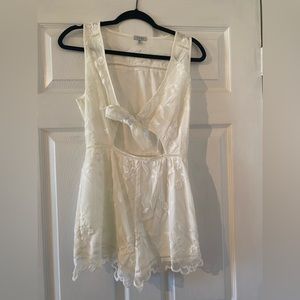 Tobi S ivory lace romper with tie front